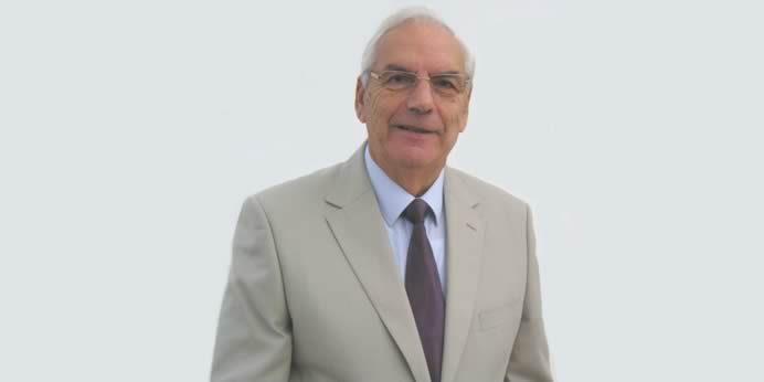 Picture of (Consultant)